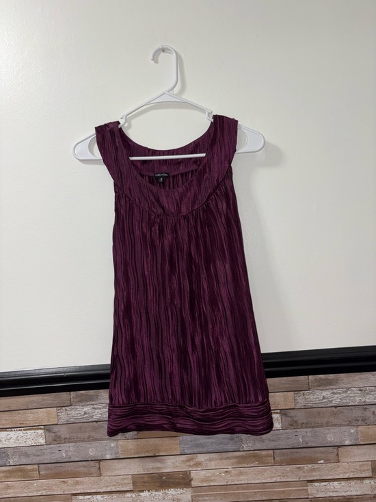Maurices Plum Textured Sleeveless Blouse  Tank Size Small - Picture 2 of 7